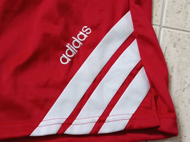 Pantalón corto Adidas 90s Talla L