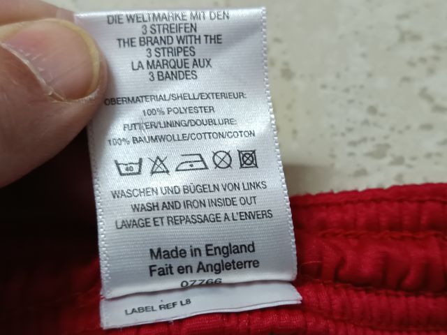 Pantalón corto Adidas 90s Talla L