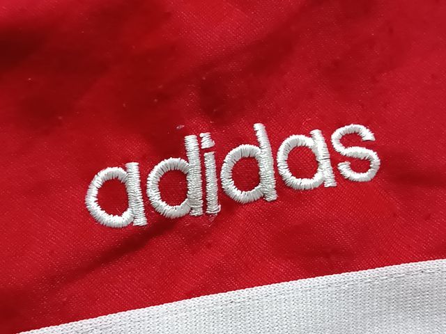 Pantalón corto Adidas 90s Talla L