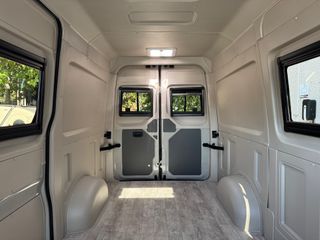 Volkswagen Crafter 2025 Camper Van