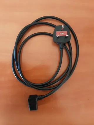 Cable de alimentación I-SHENG 10A 250V
