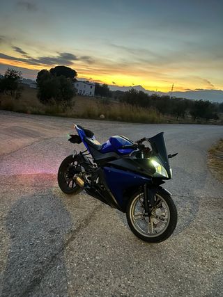 Yamaha YZF R125 2009