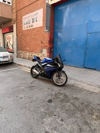 Yamaha YZF R125 2009