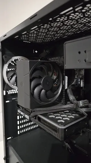 Corsair DDR4 16GB RAM Precio negociable