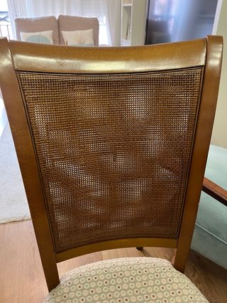 Mesa comedor y 4 sillas madera