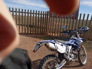 Yamaha WR250F 2008 Enduro Batería Nueva y cilindro