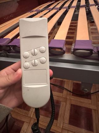 Cama eléctrica y colchón ortopédico 8/10