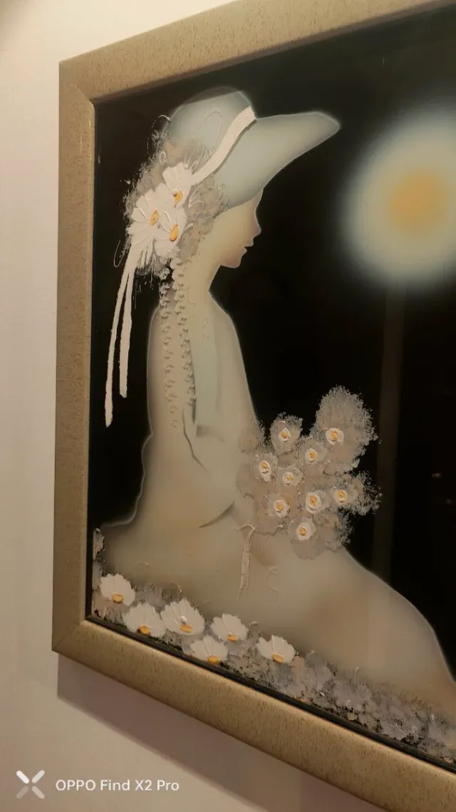 Cuadro cristal pintado a mano costó 250€ precioso