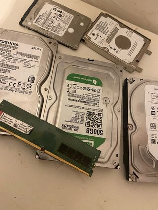 Discos Duros Toshiba y WD 500GB (Defectuoso)