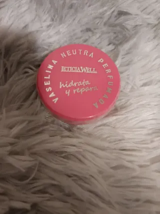Leticia Well Vaselina Neutra Perfumada