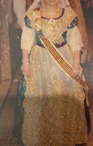 Traje de Fallera impecable y zapatos