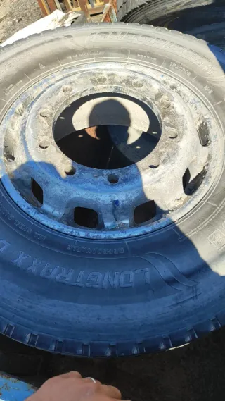 4 Ruedas Camión 315/80R22.5 con Llantas Aluminio