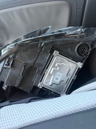 Faros LED Opel Corsa para reparar