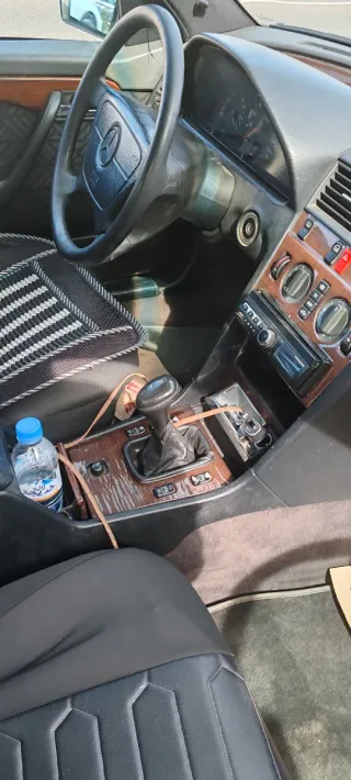 Mercedes-Benz c250 1994