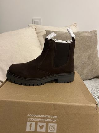 Botas Chelsea Marrones Sin Estrenar.