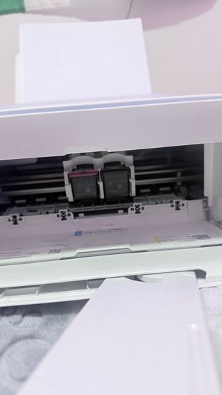 Impresora HP DeskJet 2822e