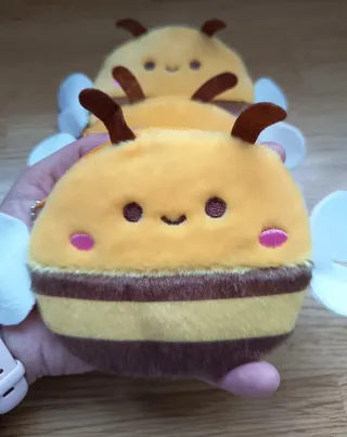 Monederos de peluche