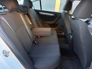 Volkswagen Passat 2011