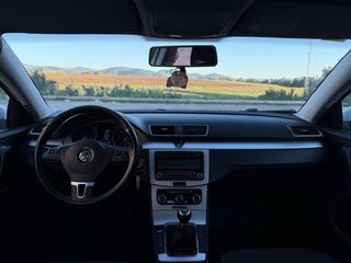 Volkswagen Passat 2011