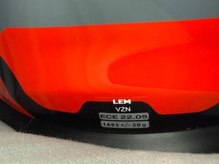 Casco LEM VZN Graphic COMO NUEVO