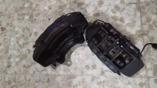 Pinzas Brembo 6 pistones