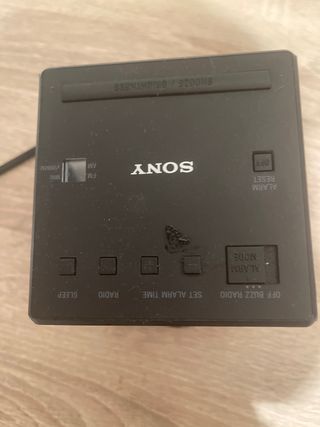 Despertador Sony ICF-C1B – Radio AM/FM