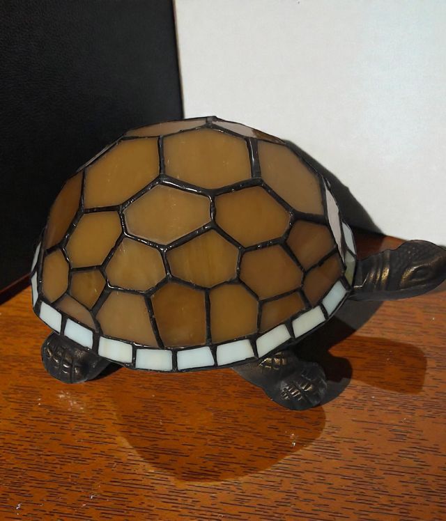 Lampada tartaruga stile Tiffany