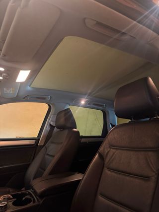 Volkswagen Touareg 2014