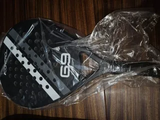 Pala pádel G69 Control con funda