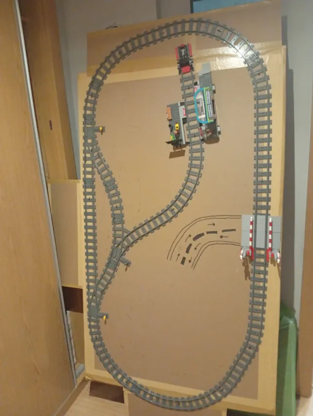 LEGO City 60423 Downtown Tram