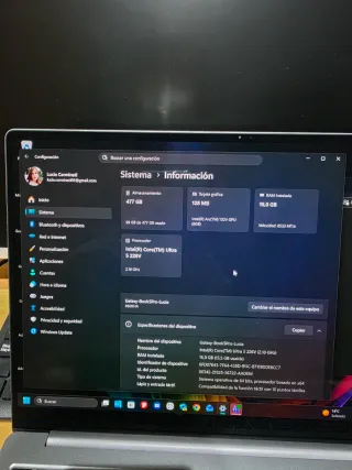 Samsung Galaxy Book5 Pro 16” - Batería 100%