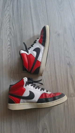 Zapatillas Nike Talla 39 Rojas y Blancas