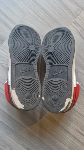 Zapatillas Nike Talla 39 Rojas y Blancas