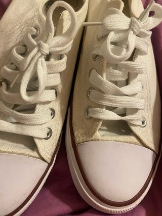 Zapatillas blancas lona