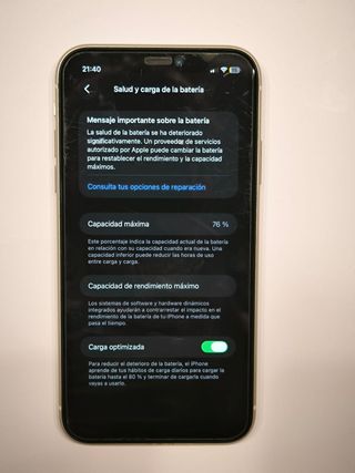 iPhone 11 Blanco - 128GB  (Caja Original 76%)