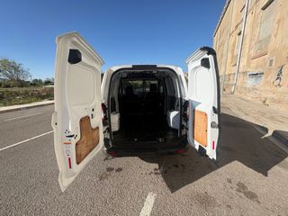 Ford Tourneo Courier 2022 iva deducible