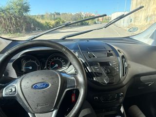 Ford Tourneo Courier 2022 iva deducible