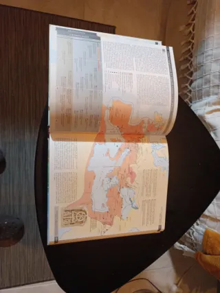 La historia del mundo en mapas (Atlas Ilustrado...