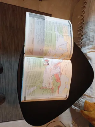 La historia del mundo en mapas (Atlas Ilustrado...