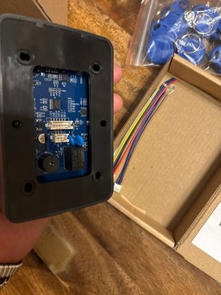 Controllo accessi elettronico con tastierino