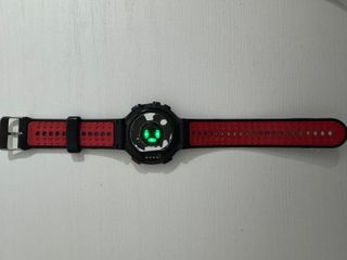 Garmin Forerunner 235 con caja y cargador
