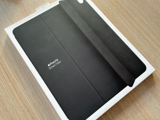 Funda Smart Folio iPad Air 13” M2/M3/M4 Gris nueva