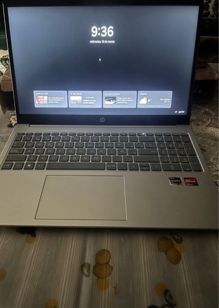 Portátil HP Ryzen 7 7730U 16GB RAM 1TB SSD