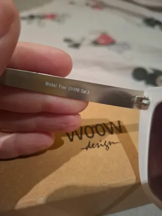 Gafas de sol WOOW blancas y moradas