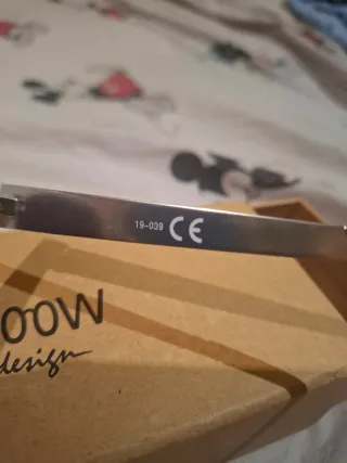 Gafas de sol WOOW blancas y moradas