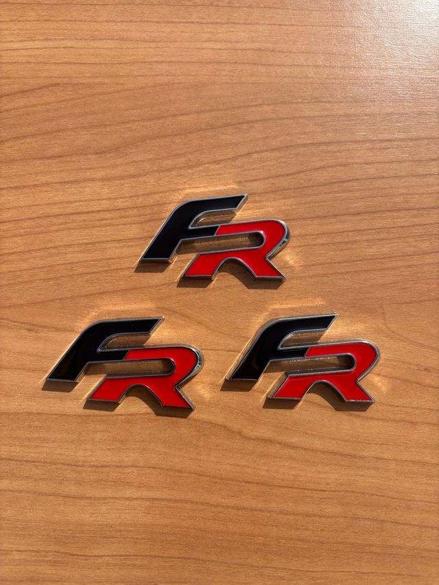 3 Insignias Seat FR