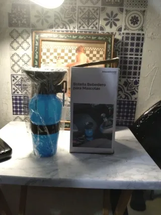 Bebedero Portátil Perro 550ml Azul