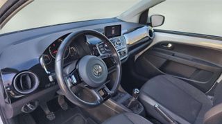 Volkswagen up! High up! 1.0 75CV