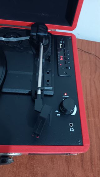 Tocadiscos Prixton Rojo y Negro