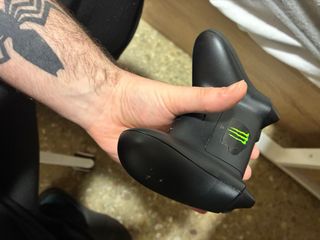 Control Xbox Series Negro + Batería